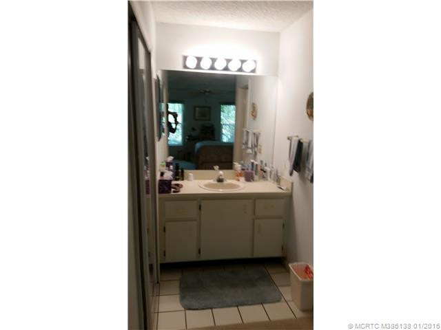 Master Bath/Spa. Ample closets in Master bedroom