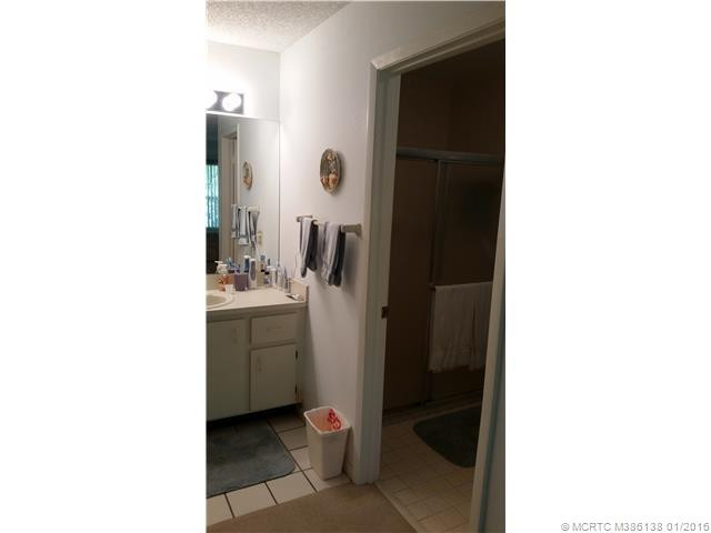 Master Bath/Spa.
