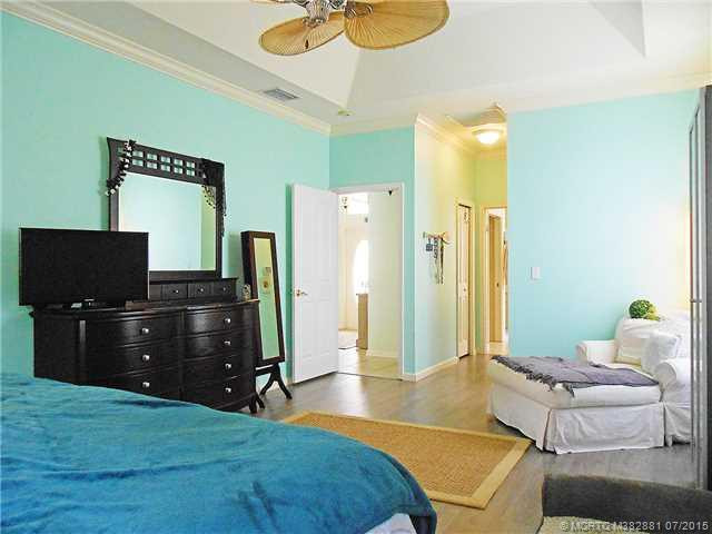 Master Bedroom. Large master bedroom with sitting area.