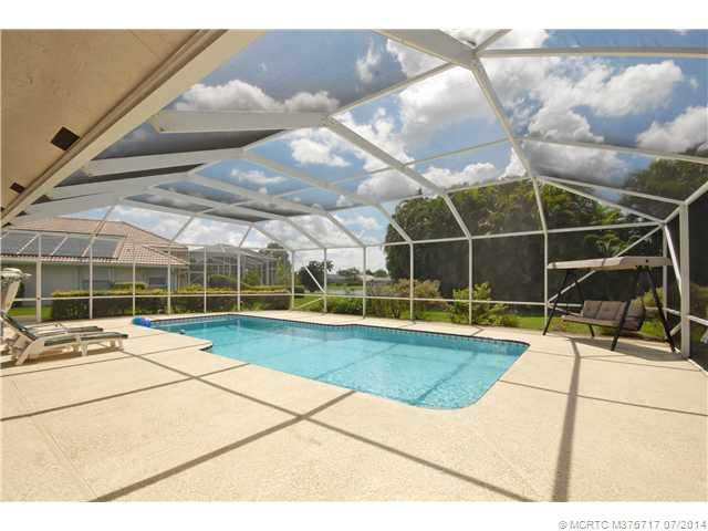Swimming Pool/Hot Tub/Sauna.
