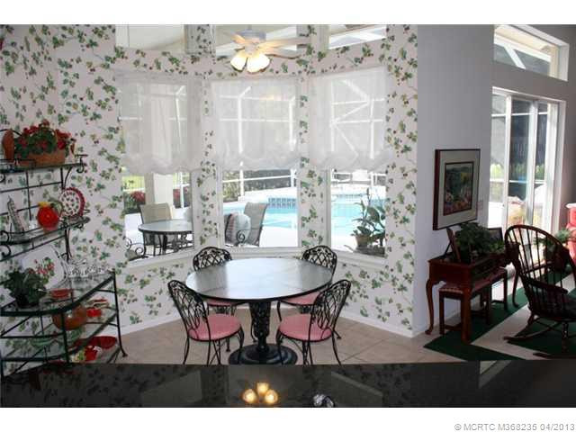 Other. Cozy Breakfast nook