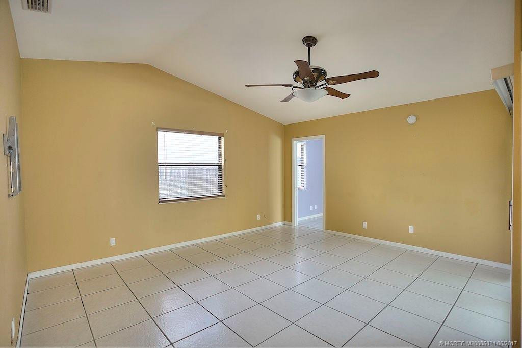 Spacious Living Room