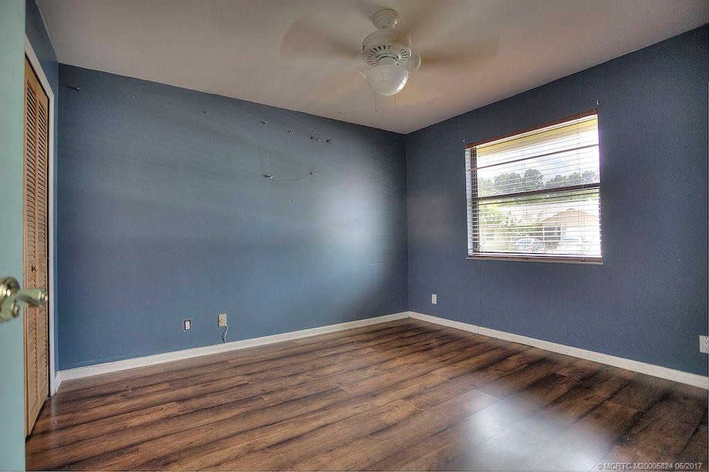Large #1 bedroom with nice size closet