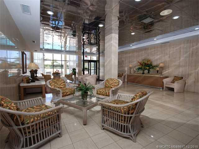 Lobby/Reception.