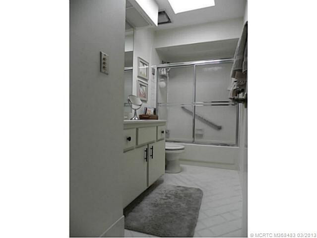Other. Bath 2