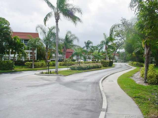 Other. MAIN ROAD TO YOUR RETREAT.....