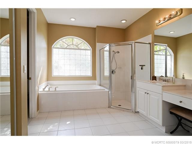 Master Bath/Spa.
