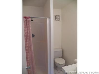 Master Bath/Spa.