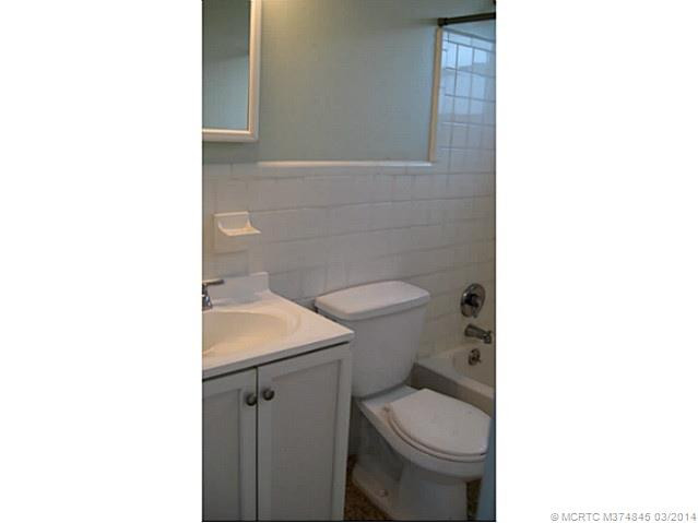 Master Bath/Spa.