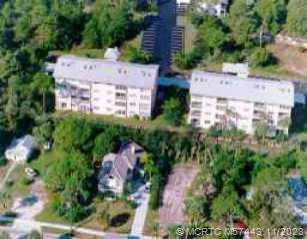 Property photo for 2950 SE Ocean Boulevard 5, Stuart, FL 34996