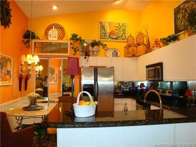 Kitchen. Eat-in Kitchen 12 x 13