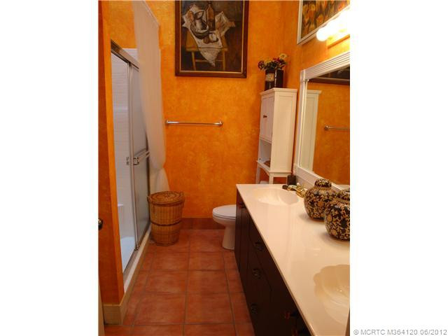 Master Bath/Spa. Dual Sinks & Shower