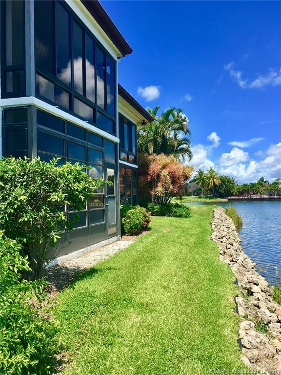 WATERS EDGE PRIVACY