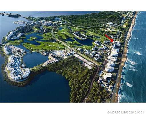 Aerial View. THE ARROW DESIGNATES THE LOCATION OF THIS UNIT, YOU DESIGNATE, THEN REGULATE, THE AMOUNT OF FUN YOU RE GOING TO HAVE!
