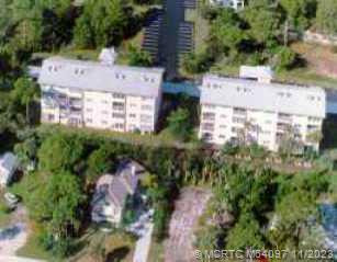 Property photo for 2950 SE Ocean Boulevard 5, Stuart, FL 34996