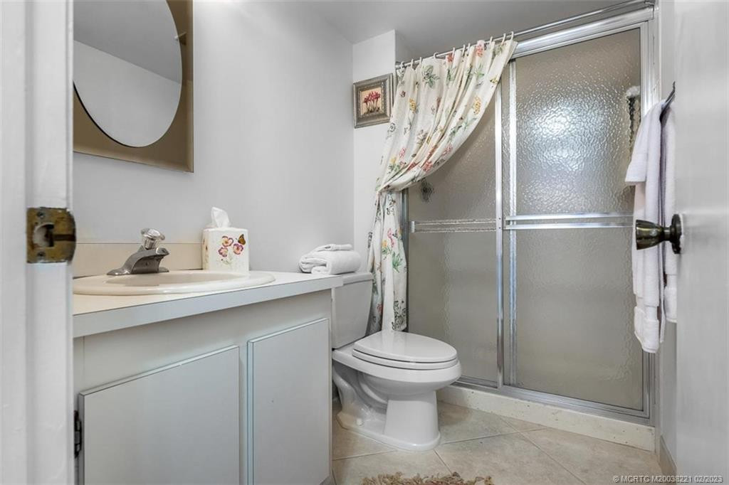 Guest or 2nd bathroom, in hallway