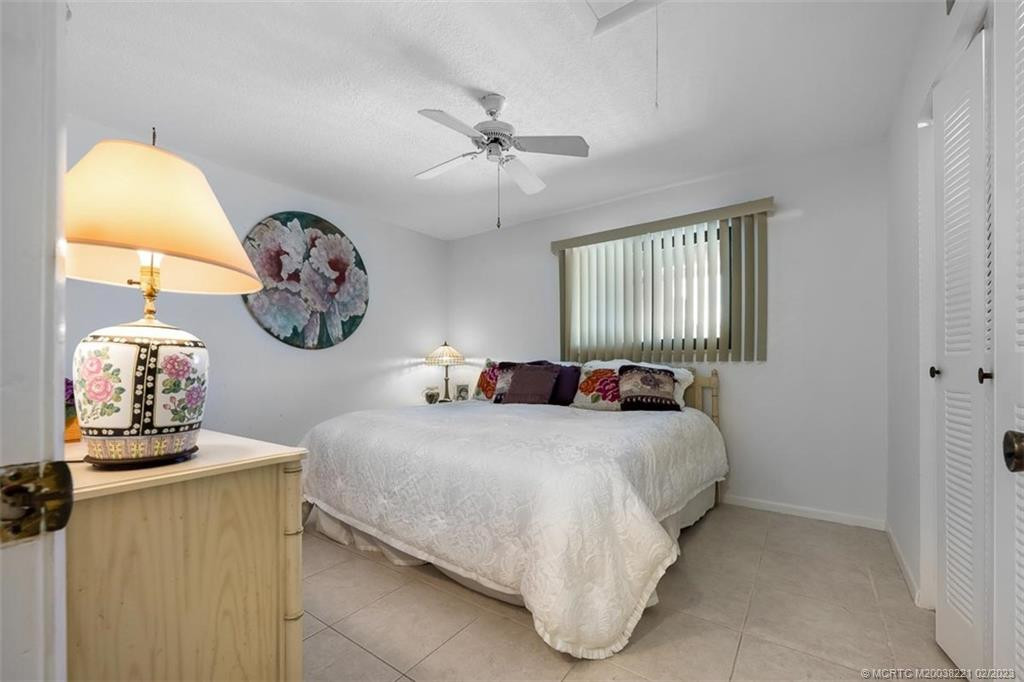2nd bedroom, guest bedroom