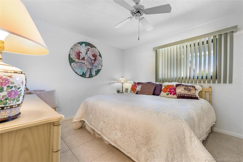 Guest Bedroom, spacious