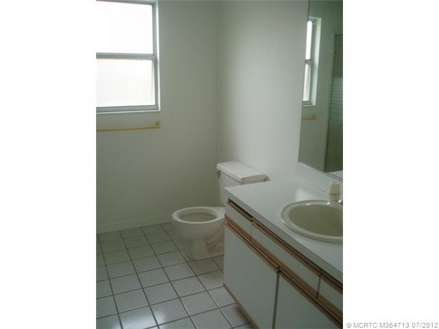 Master Bath/Spa.