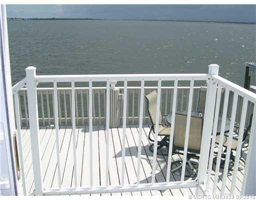 Patio/Deck. Forever Views