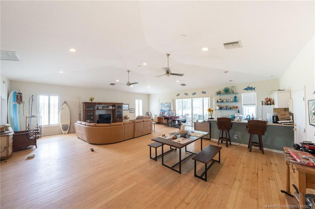Apartment living area