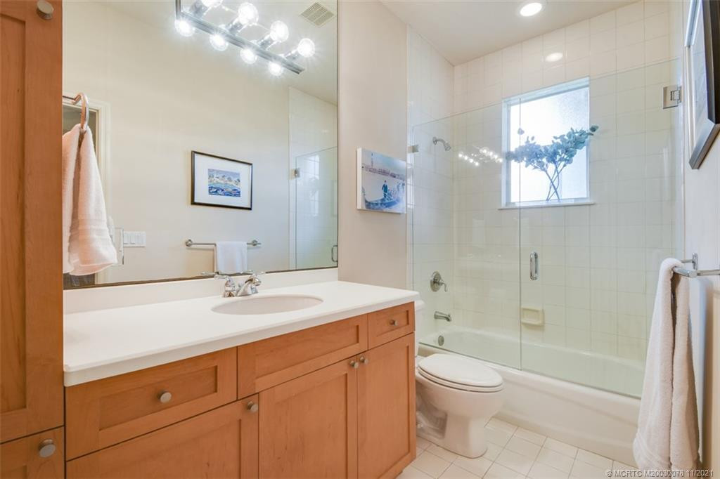 4th Bedroom Bath