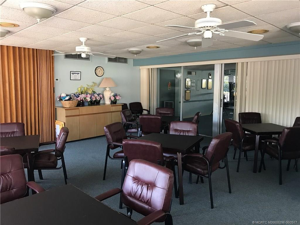 Card, Game Room