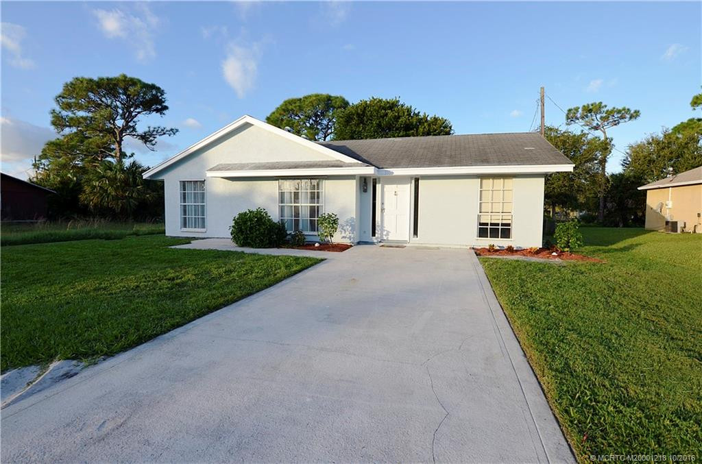 Property photo for 5558 SE Avalon Drive, Stuart, FL 34997