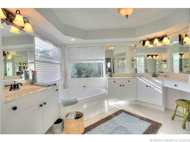 Master Bath/Spa.