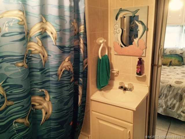 Master Bath/Spa.