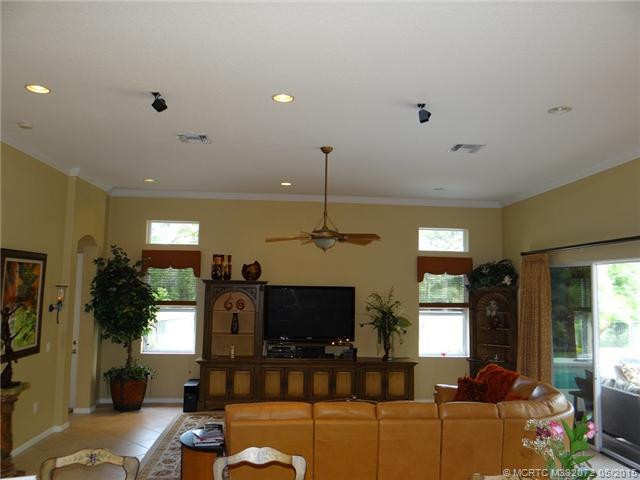 Den/Family/Great Room.