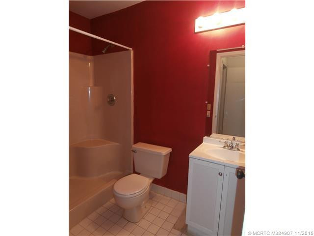 Master Bath/Spa.