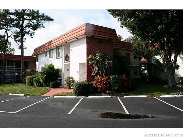 Exterior Front. 2600 SE Ocean Blvd C-6 2Bed 2Bath 1st Floor Condo. End Unit.