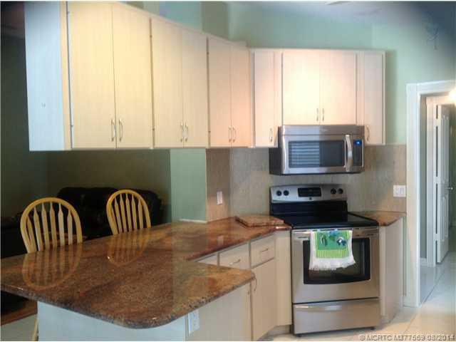 Kitchen. Granite counter tops and stainless steel appliances