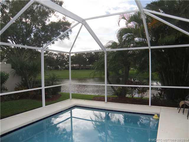 Swimming Pool/Hot Tub/Sauna. and view to lake