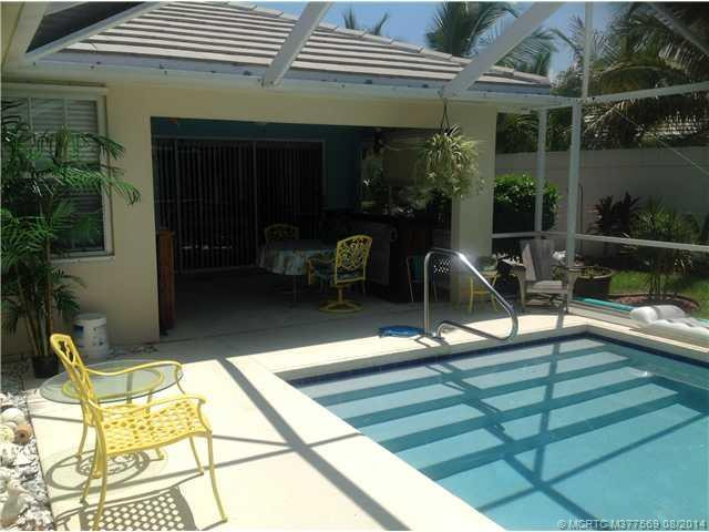 Swimming Pool/Hot Tub/Sauna. Pool and Covered patio