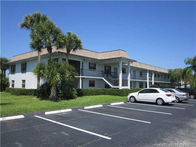 Property photo for 1271 SE Parkview Place H4, Stuart, FL 34994