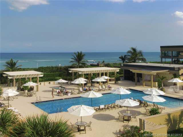 Swimming Pool/Hot Tub/Sauna. Sailfish Point Community Pool