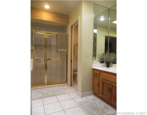 Master Bath/Spa.