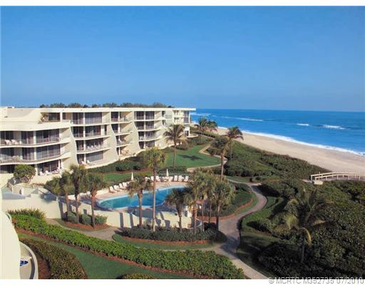 Property photo for 2001 SE Sailfish Point Boulevard 102, Stuart, FL 34996
