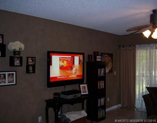 Den/Family/Great Room.
