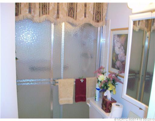Master Bath/Spa.