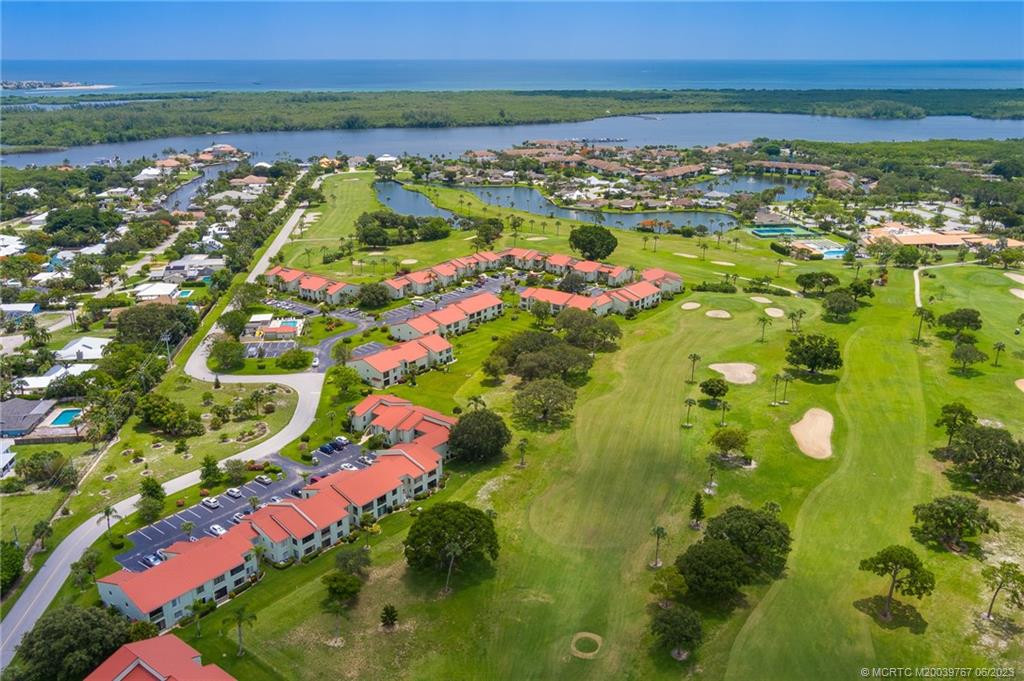 Summer golf included with your membership!