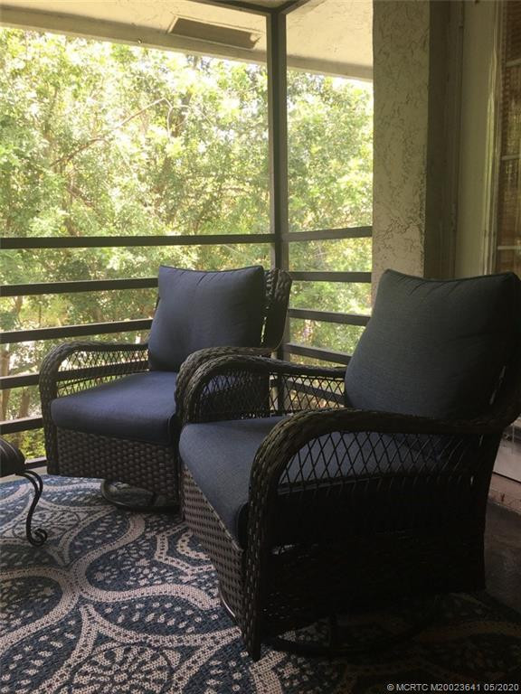 Screened in patio, patio furniture included.