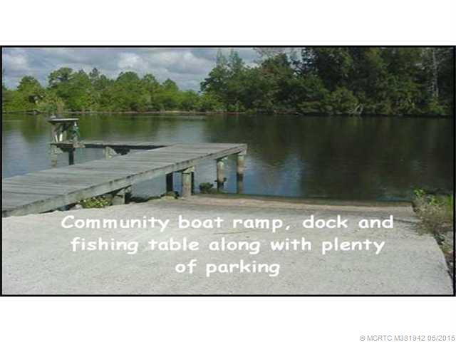 Waterfront/Dock/Pier.