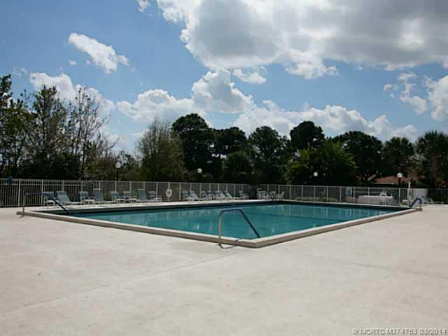 Swimming Pool/Hot Tub/Sauna.