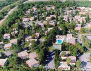 Property photo for 2600 SE Ocean Blvd W-14 W-14, Stuart, FL 34996