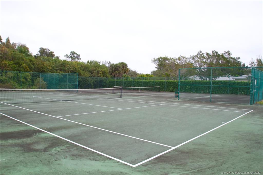 Estuary community tennis courts.