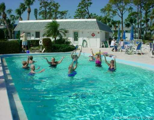 Swimming Pool/Hot Tub/Sauna.