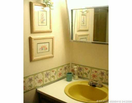 Master Bath/Spa.